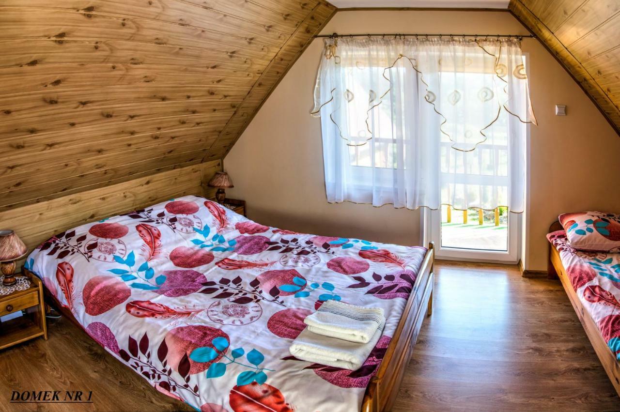 Domki I Pokoje U Borsa Lesko Bagian luar foto